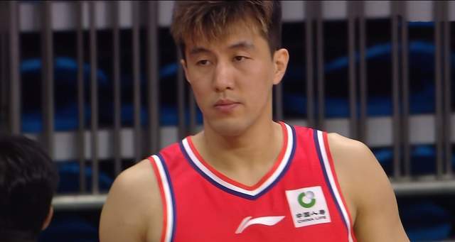 世界杯官方直播平台下载-郭艾伦伤退,山东男篮爆冷不敌广州,克里斯22+16 被徐昕连续大帽